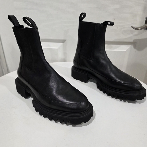 All Saints Hallie Ankle Boots - Picture 4 of 8